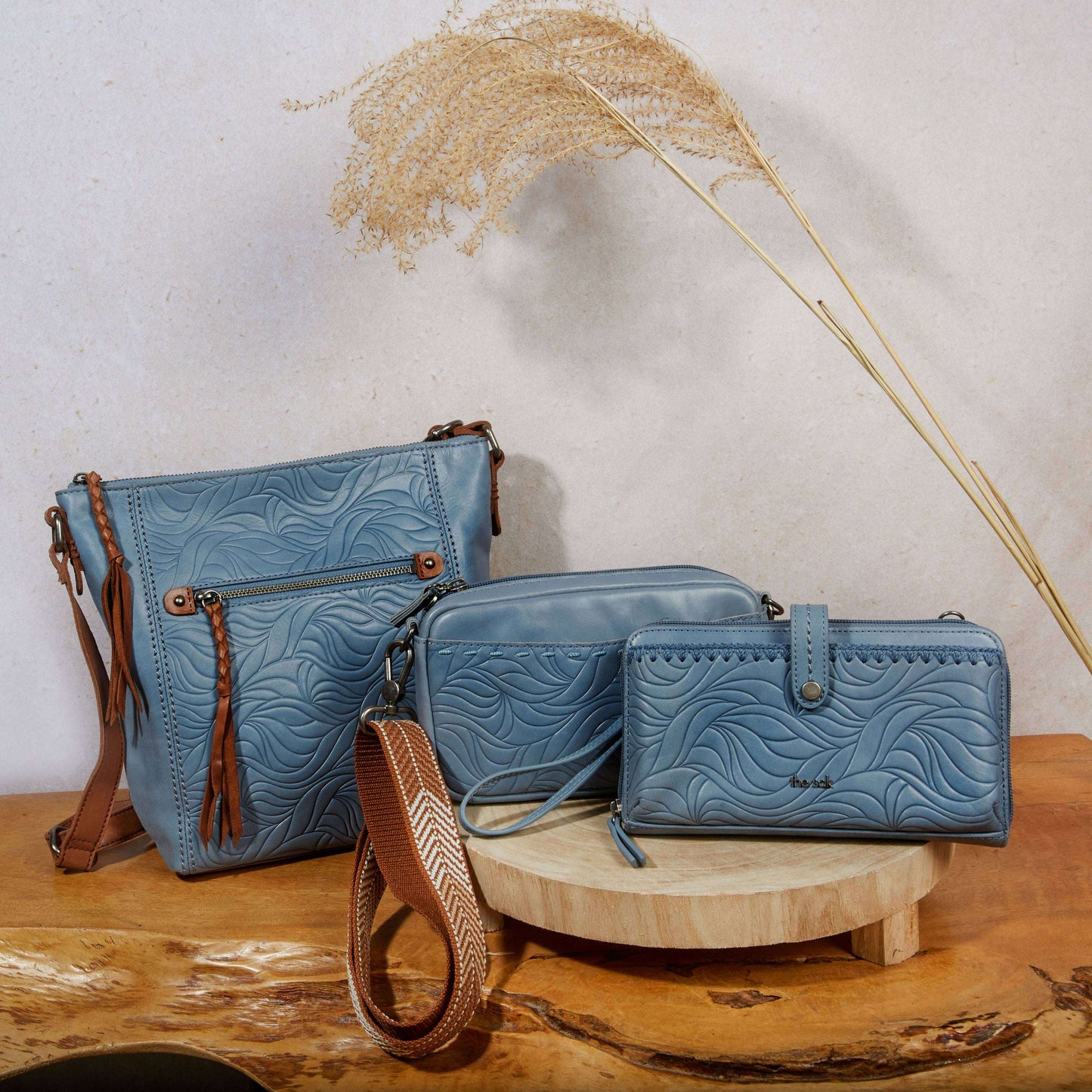 The Sak Cora Smartphone Crossbody Leather - |Maritime Wave Embossed|