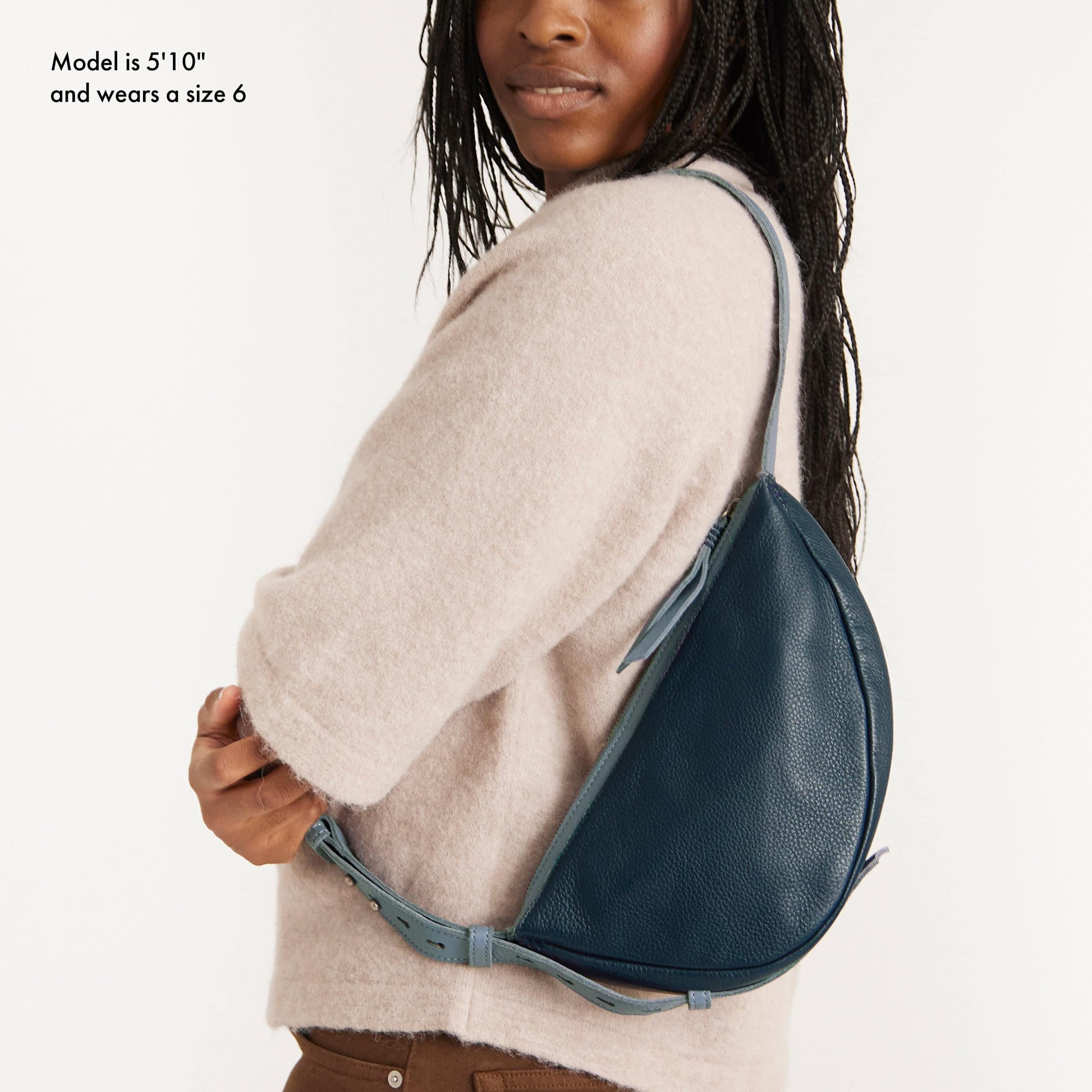 The Sak Tess Sling Bag Leather - |Indigo Block|