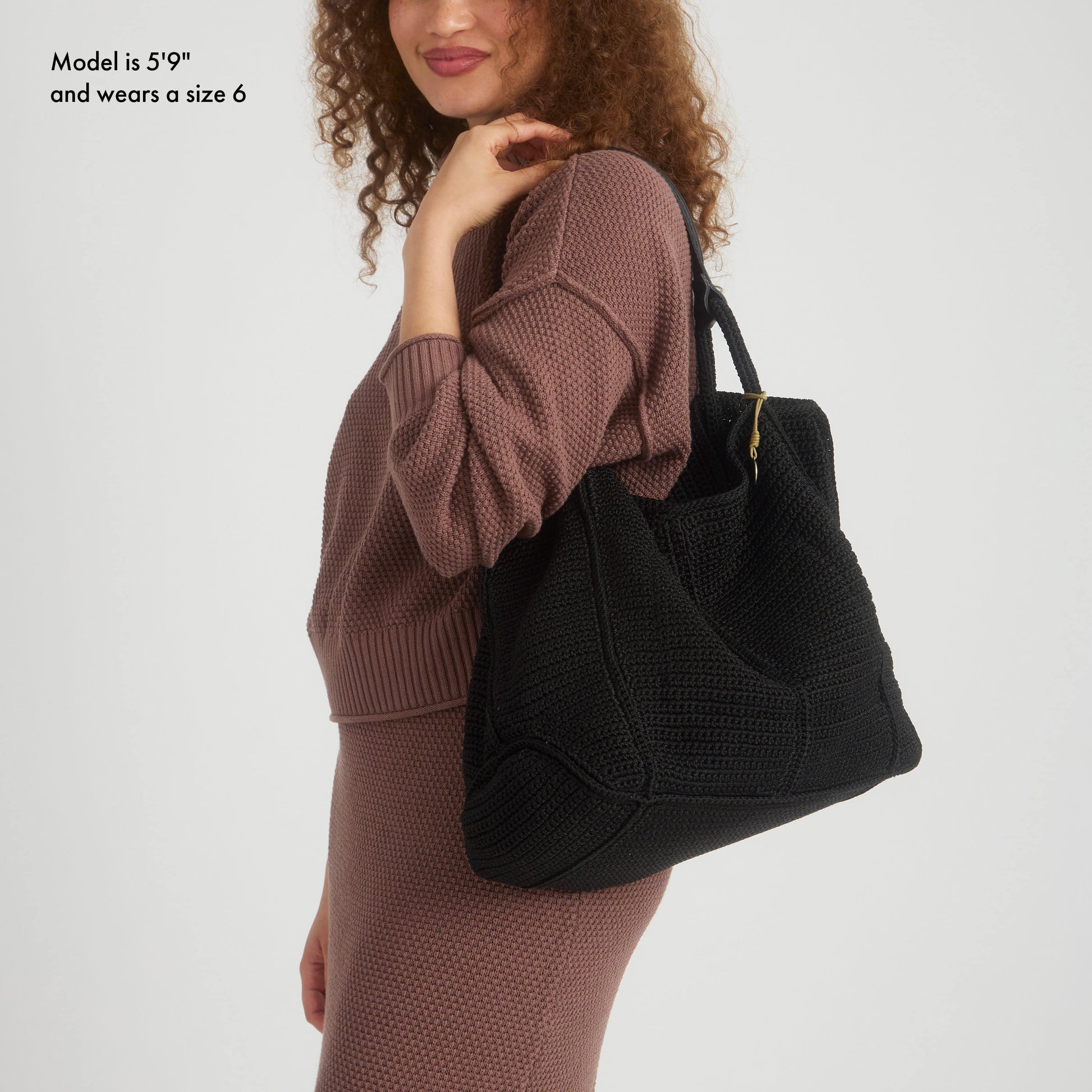 The Sak Los Feliz Slouchy Large Tote Crochet - |Black|