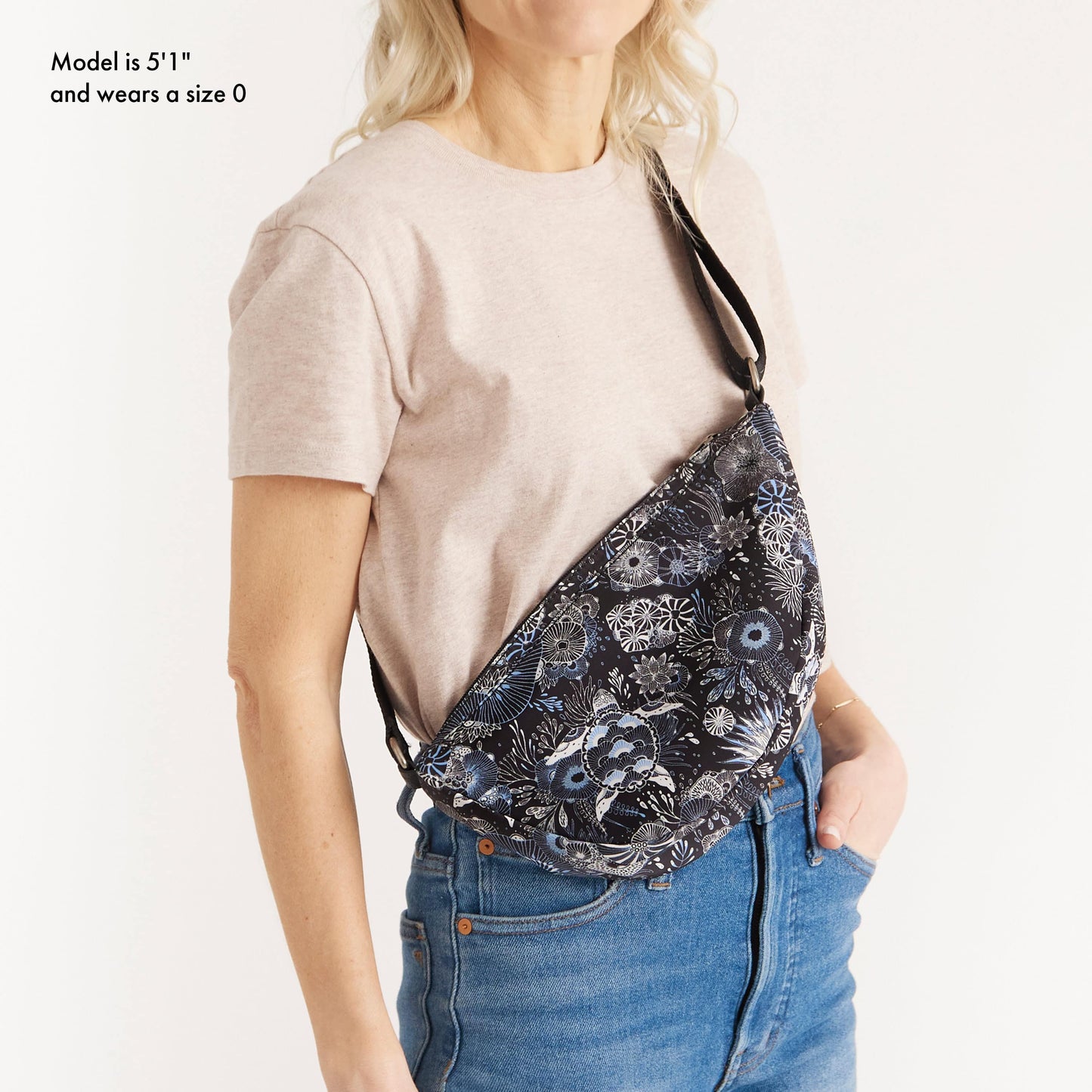 Sakroots Tess Sling Bag EcoTwill - |Midnight Seascape|