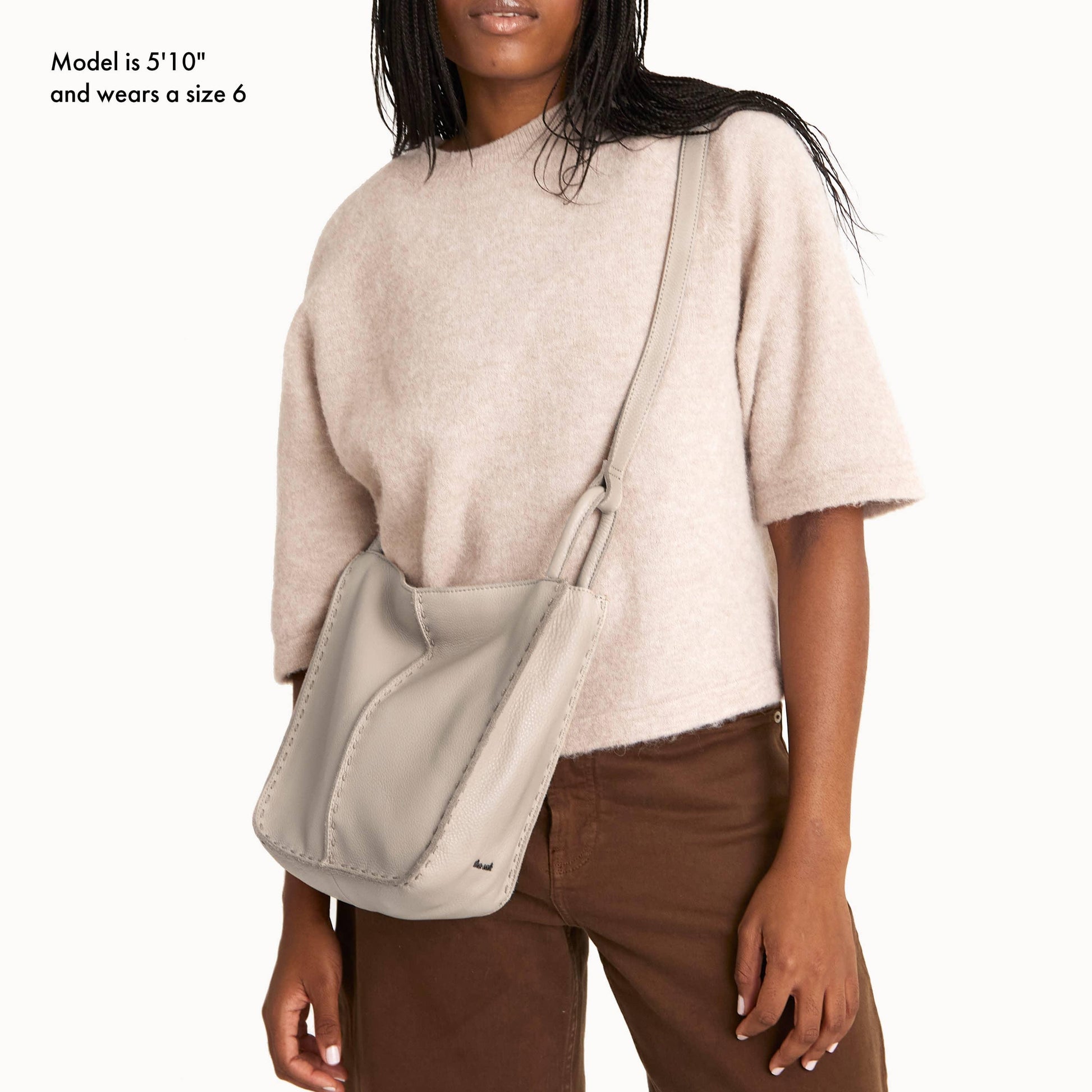 The Sak Los Feliz Slouchy Crossbody Leather - |Sand|