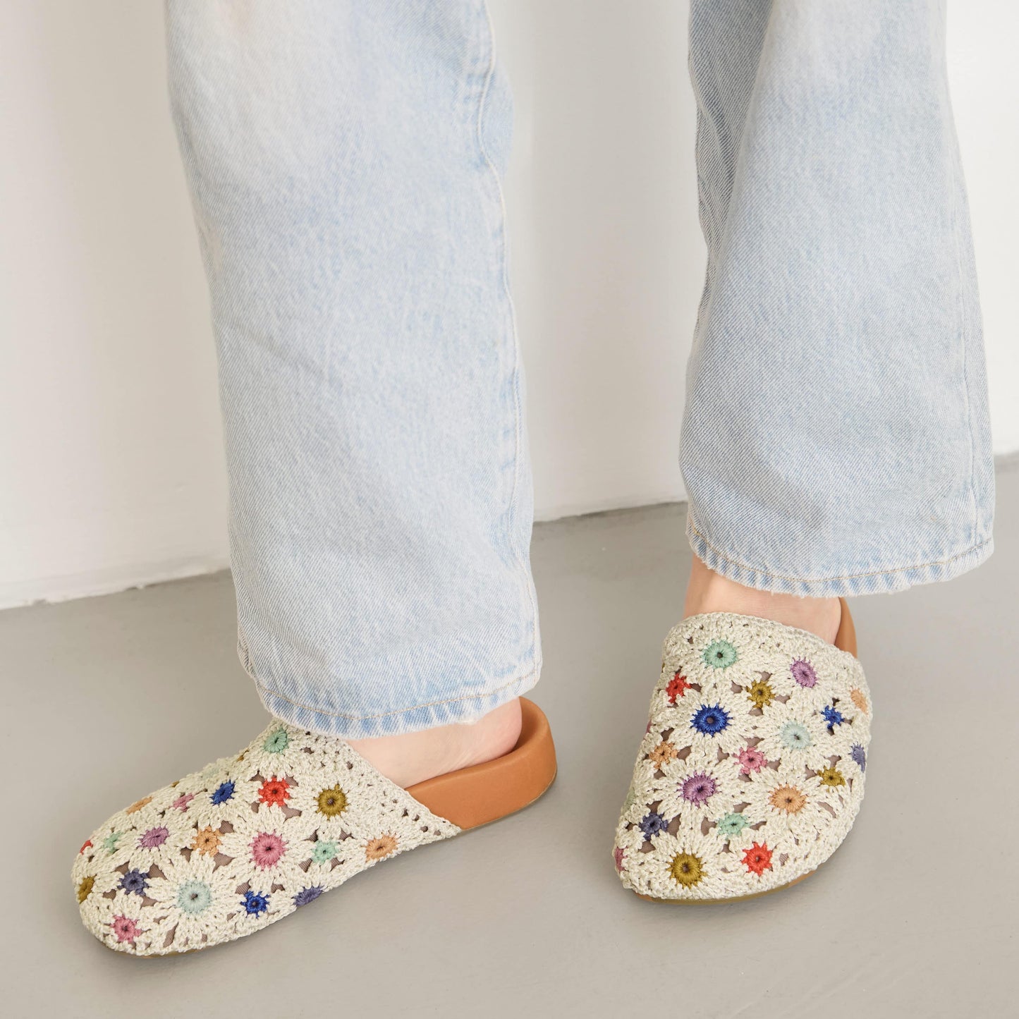 The Sak Bolinas Clog Crochet - |Natural Multi Flowers|
