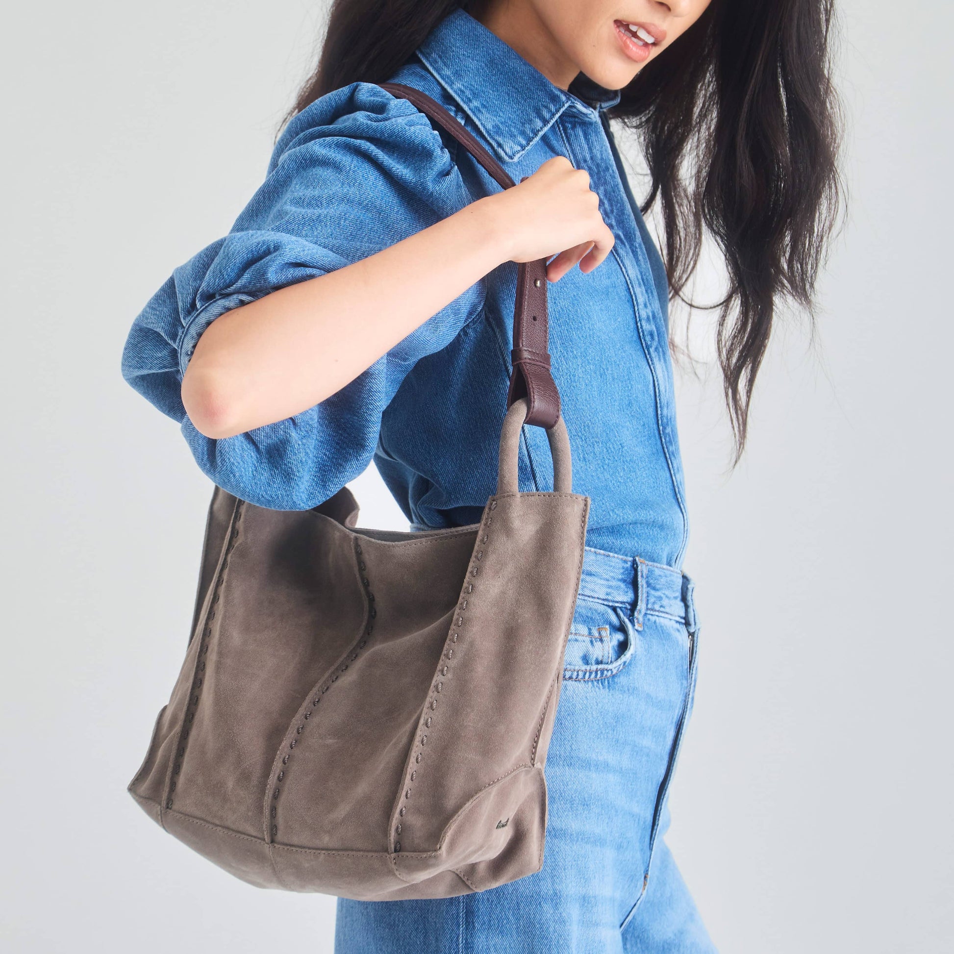 The Sak Los Feliz Med Tote - Leather - Mushroom Suede