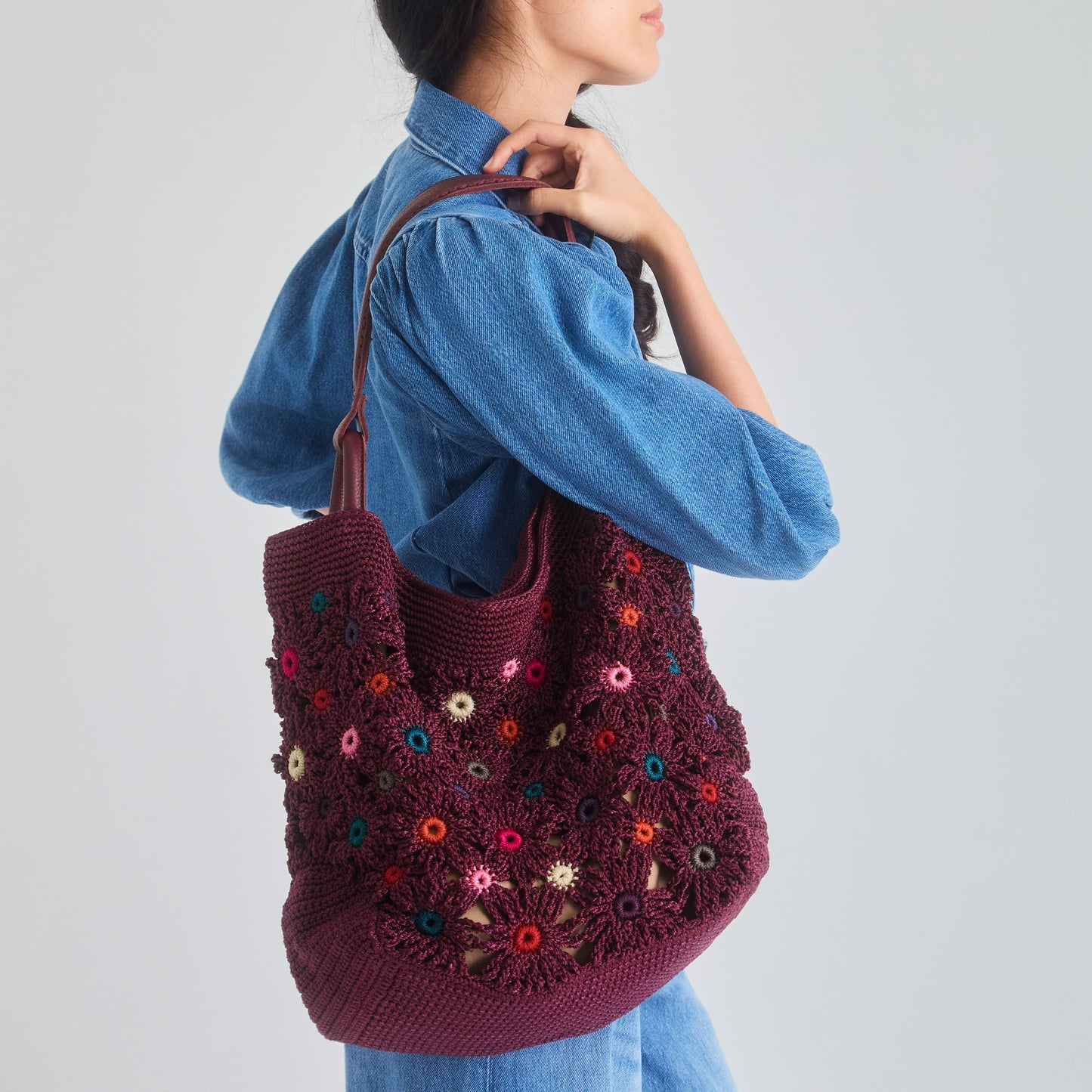 The Sak Los Feliz Large Tote - Hand Crochet - Black Cherry Mlt Flw