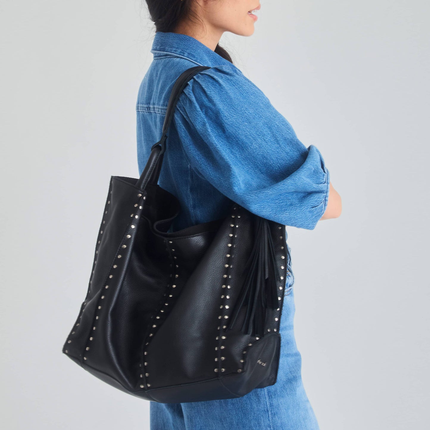 The Sak Los Feliz Large Tote - Leather - Black Silver Stud