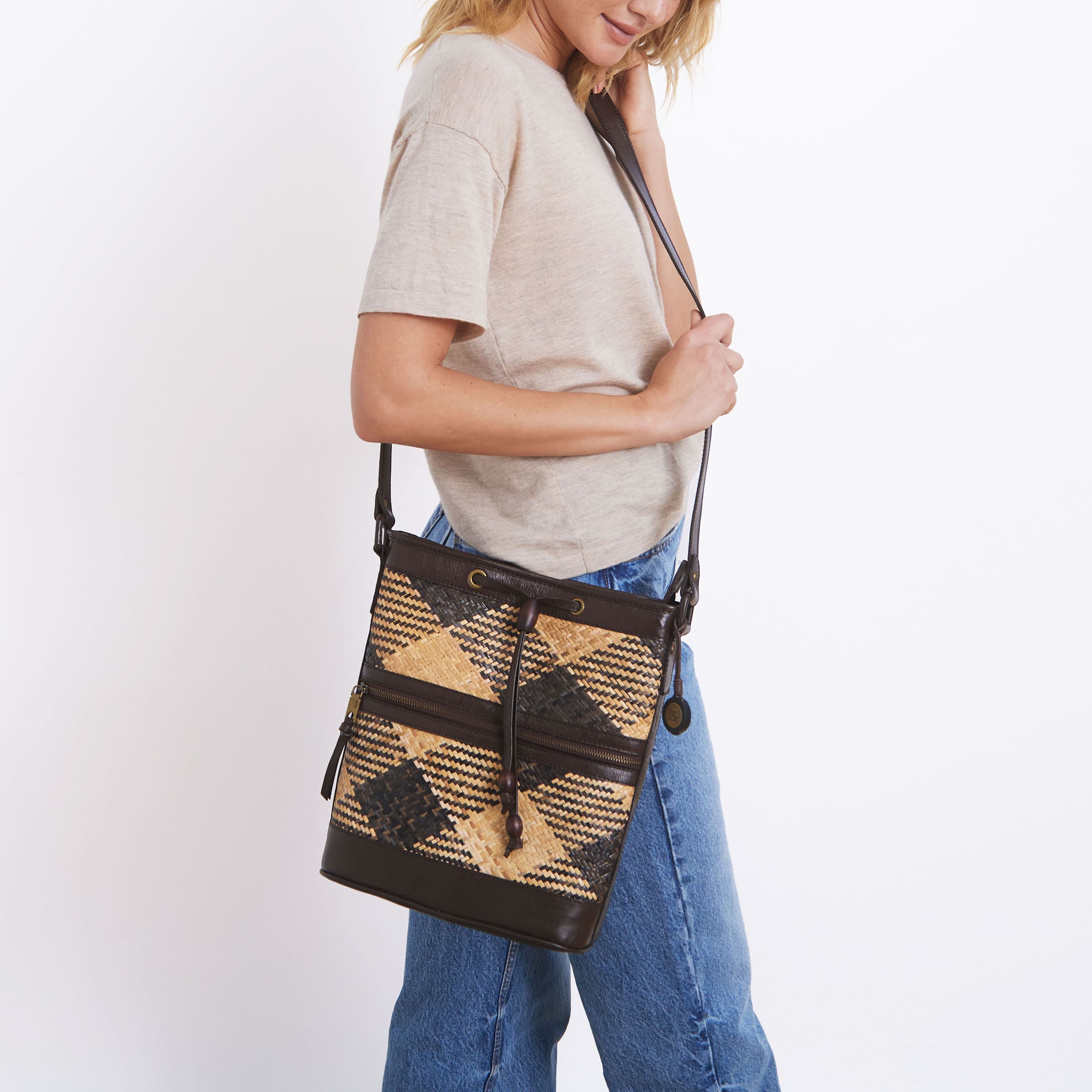 The Sak Bali Rattan Bucket - Rattan - Brown Patterned