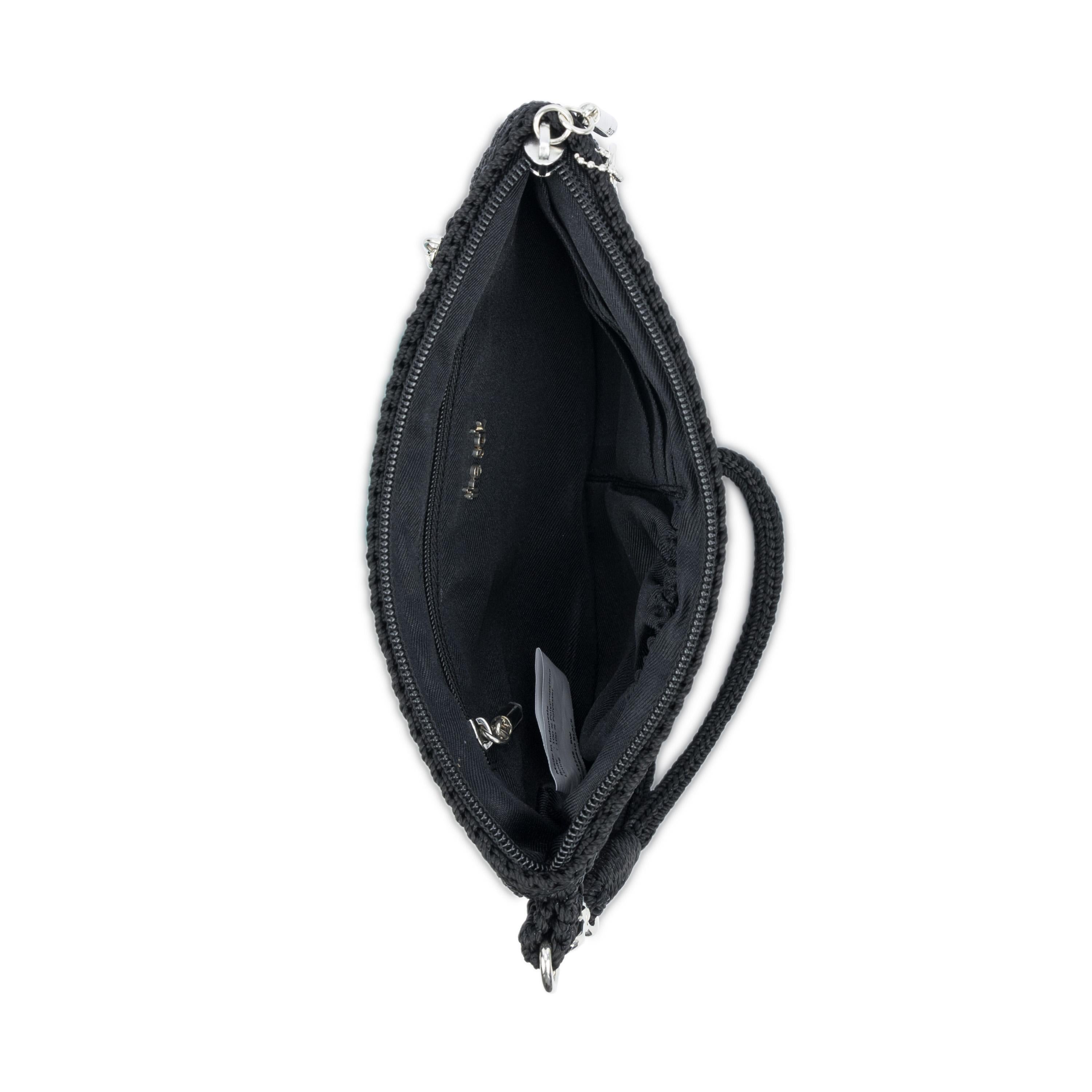 The Sak Vita Wristlet - Hand Crochet - Black
