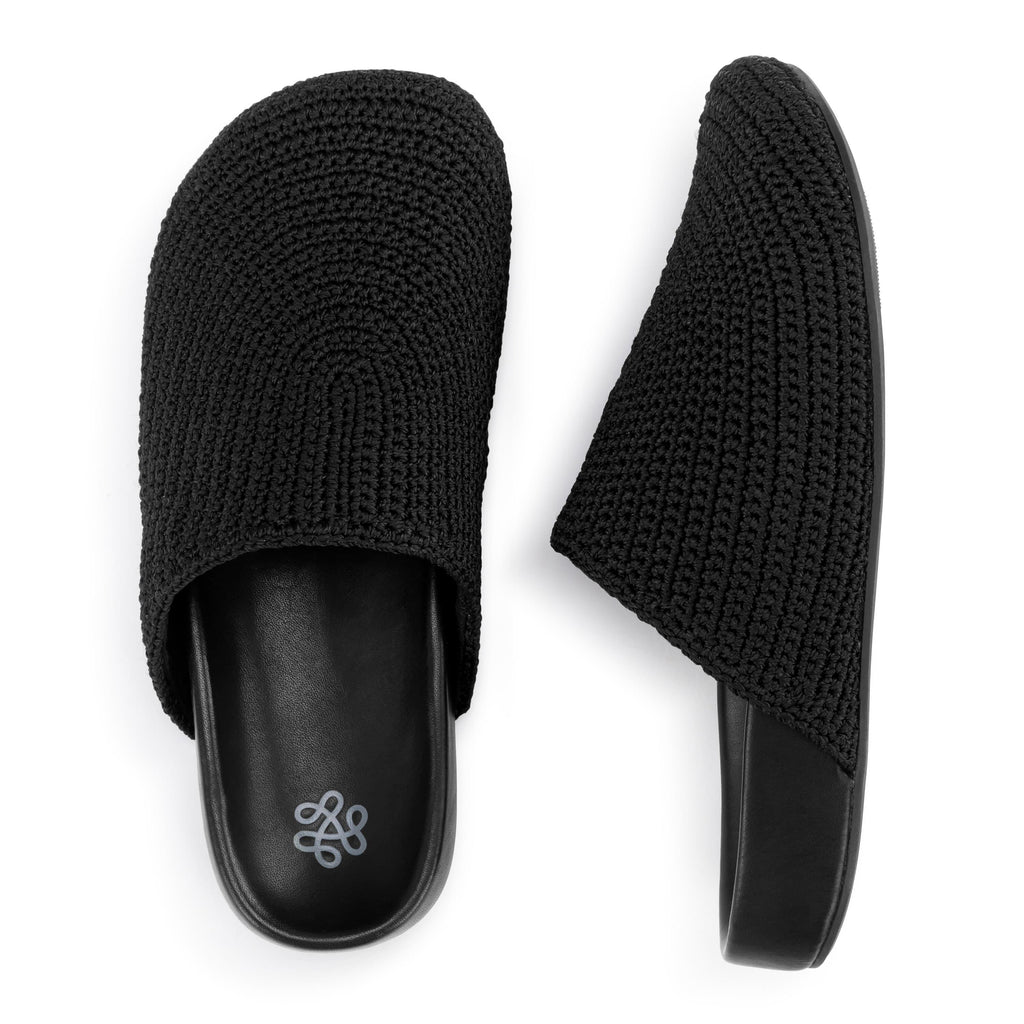 The Sak Bolinas Clog - Hand Crochet - Black