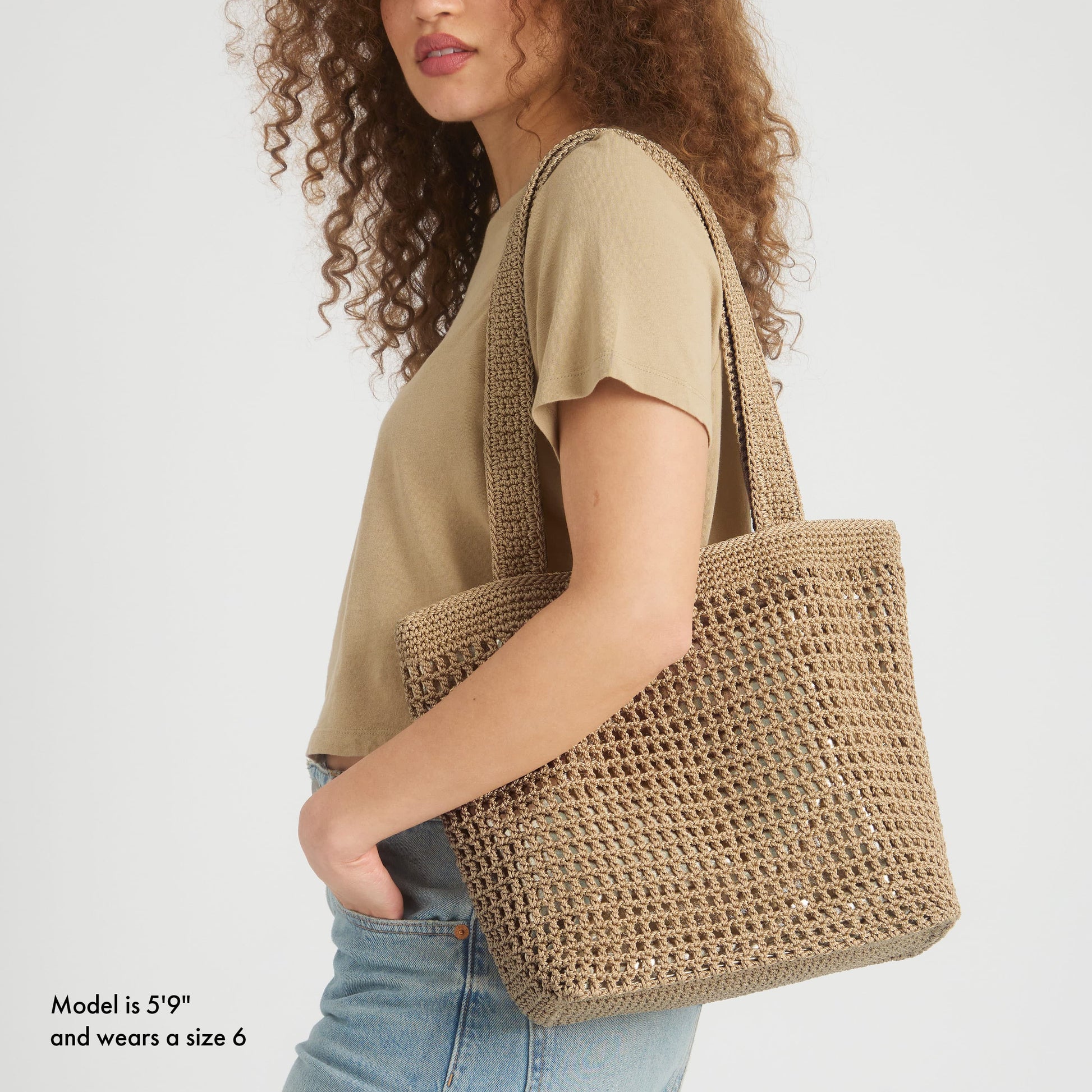 The Sak Casual Classics Tote Crochet - |Bamboo With Gold|