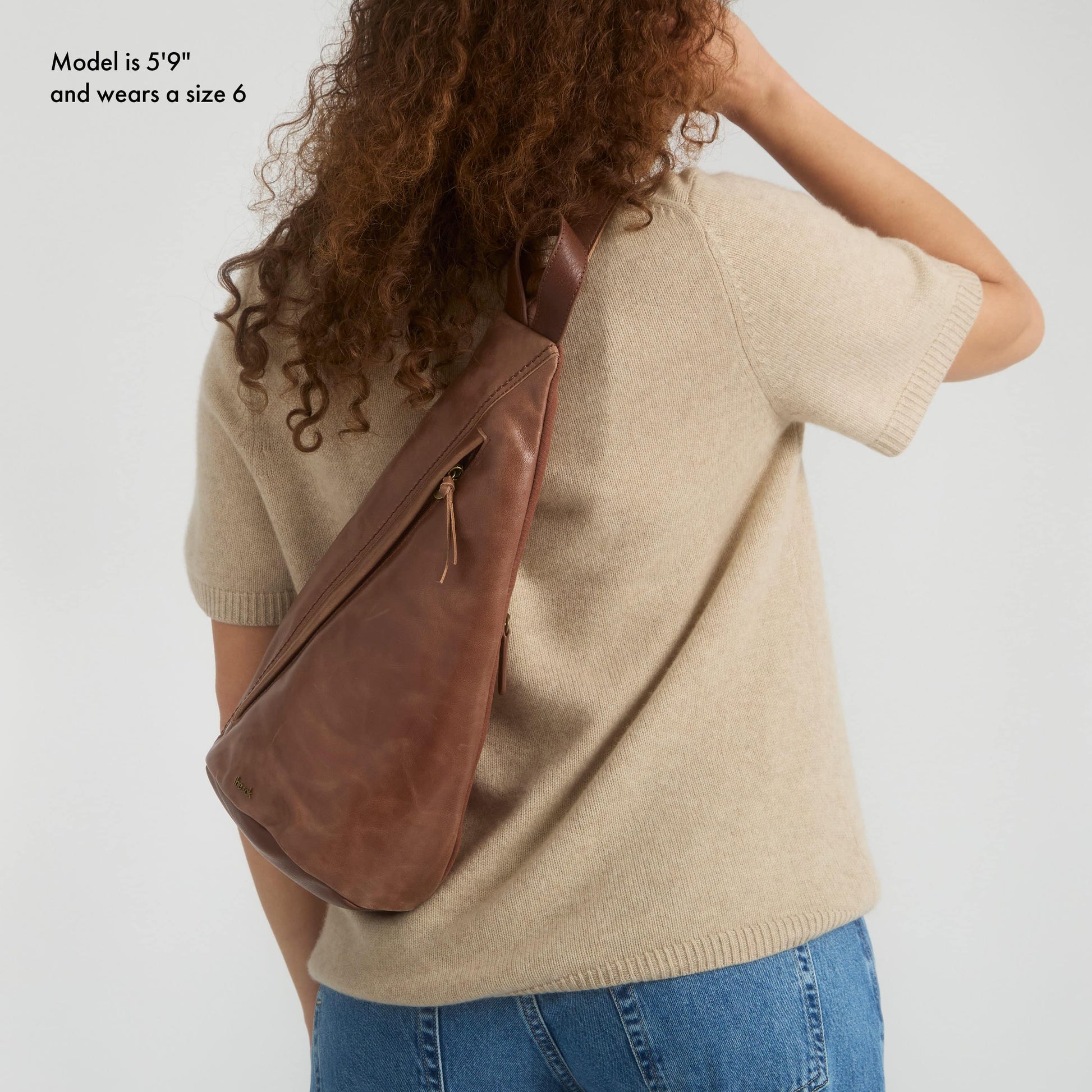 The Sak Geo Sling Backpack Leather - |Teak|