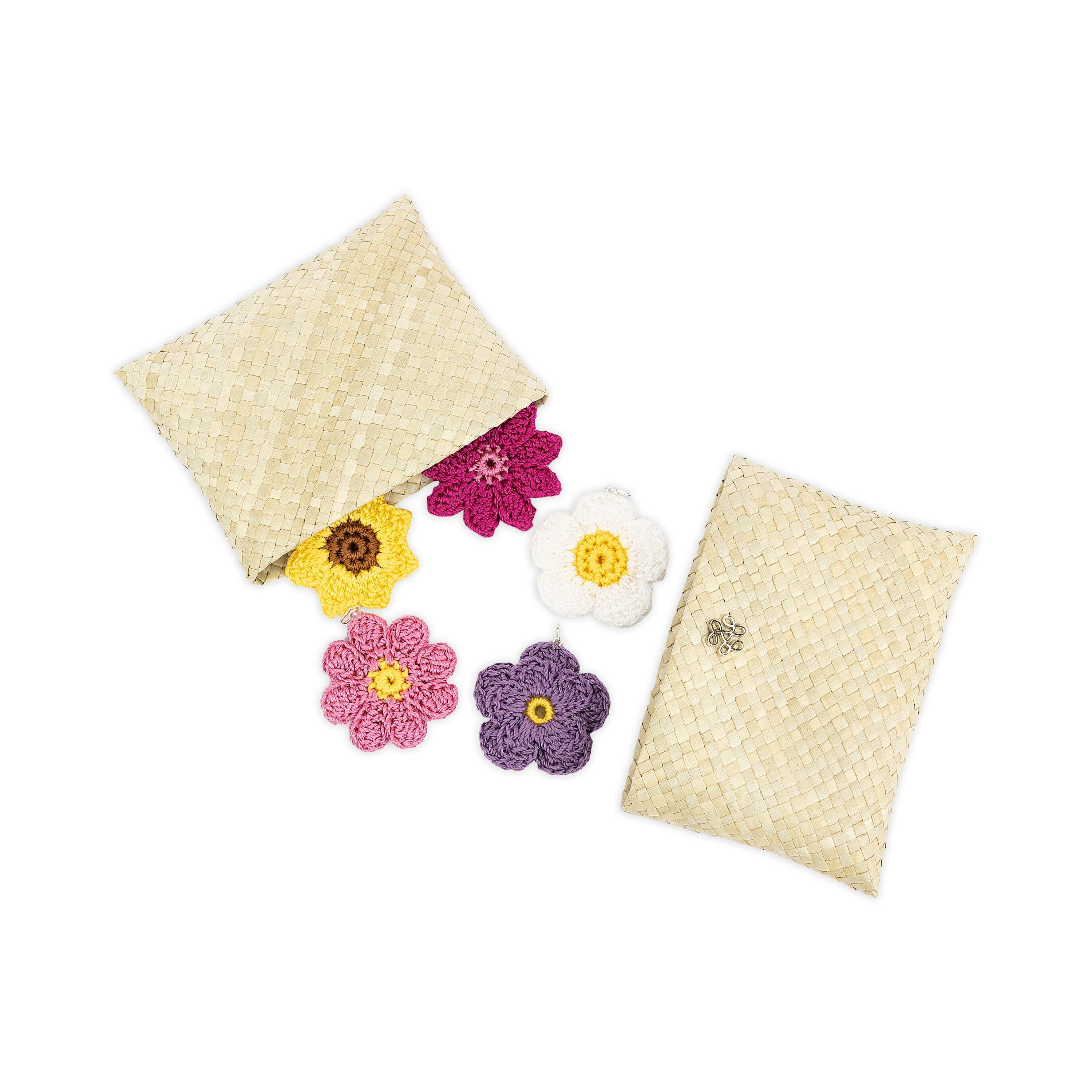 The Sak Yarnicharmz 5 Pack - Hand Crochet - Flowers