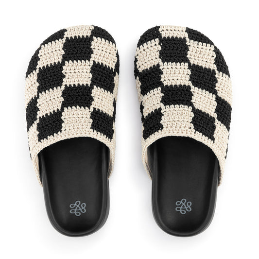 The Sak Bolinas Clog Kids Crochet - |Black Check|