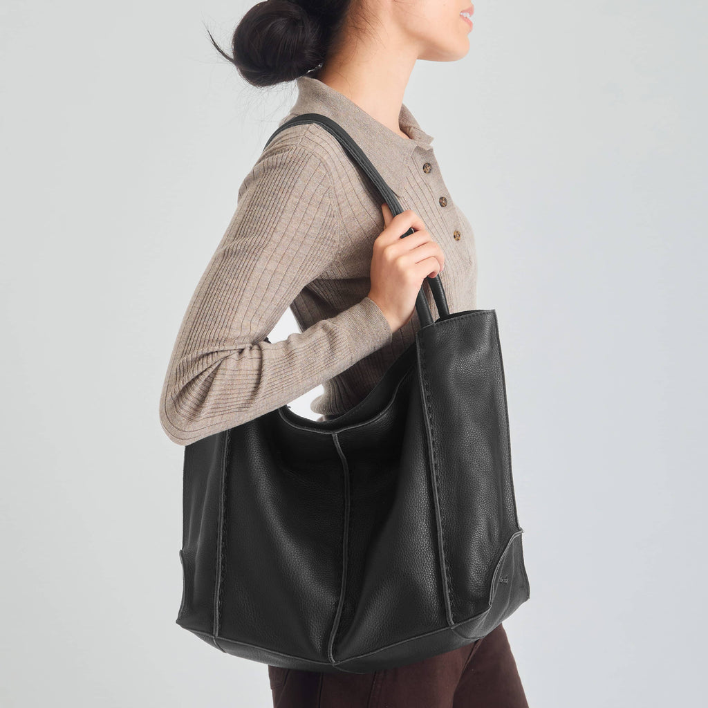 The Sak Los Feliz Large Tote - Leather - Black Pebble