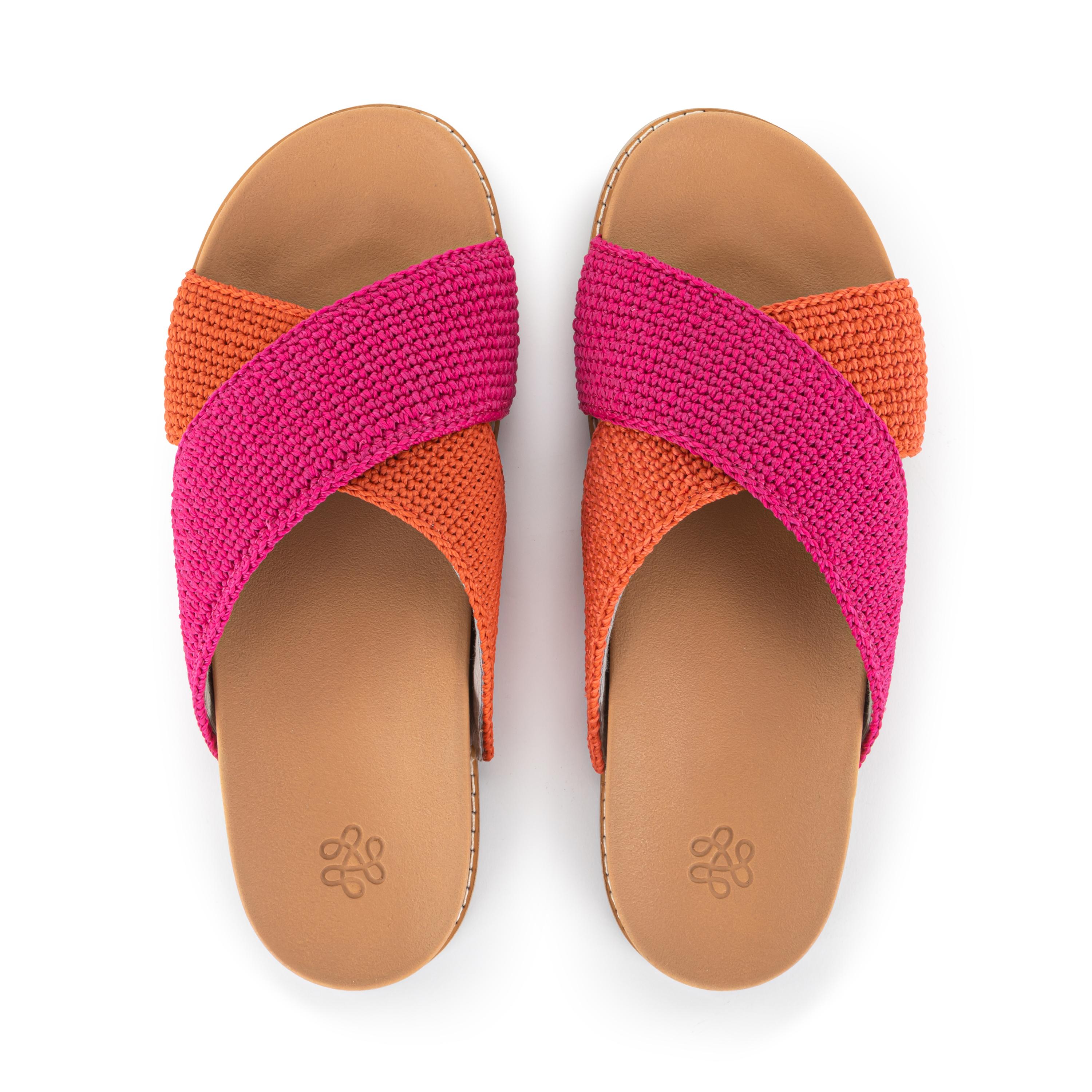 The Sak Penelope Sandal - Hand Crochet - Pinkberry Cayenne Block