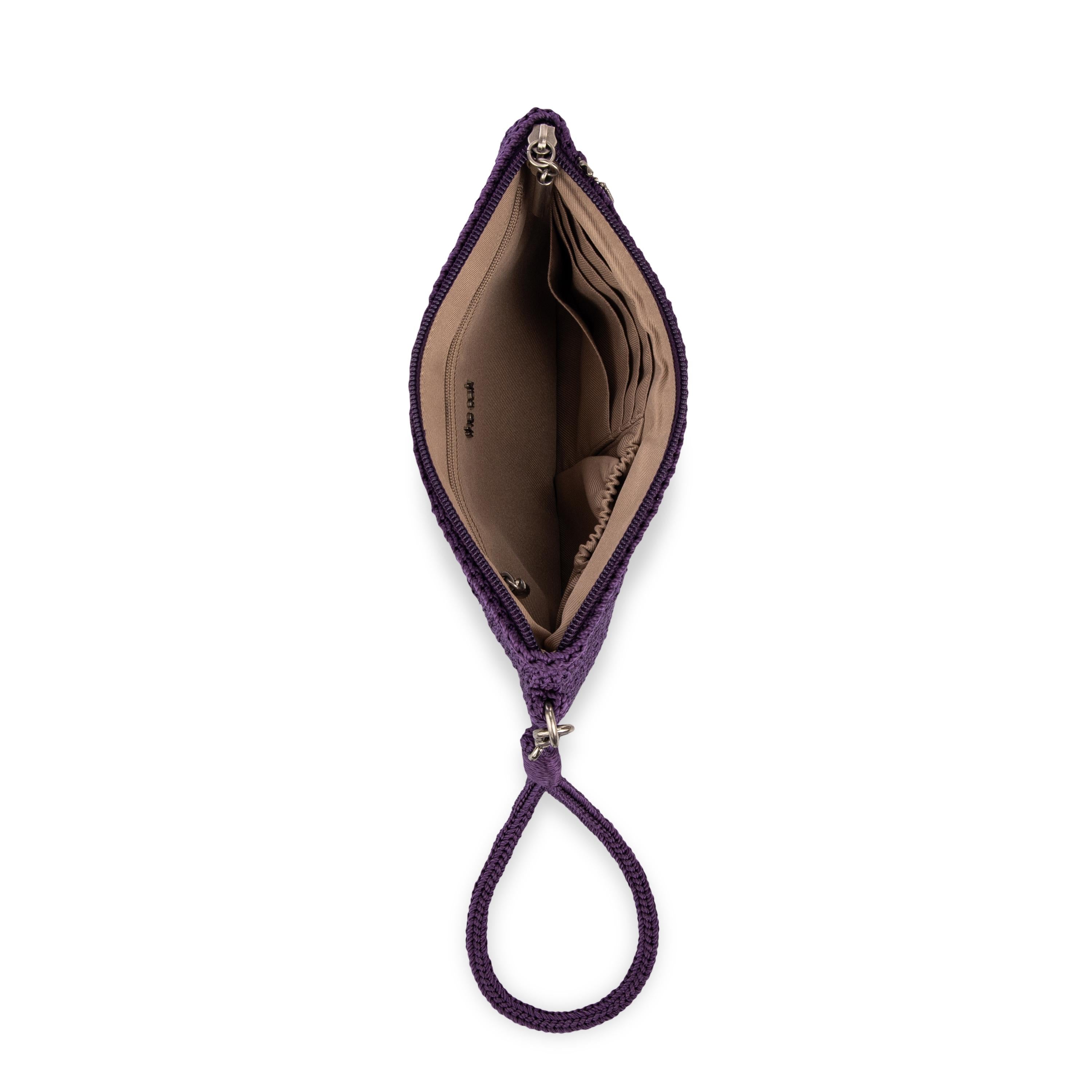 The Sak Vita Wristlet - Hand Crochet - Aubergine XO