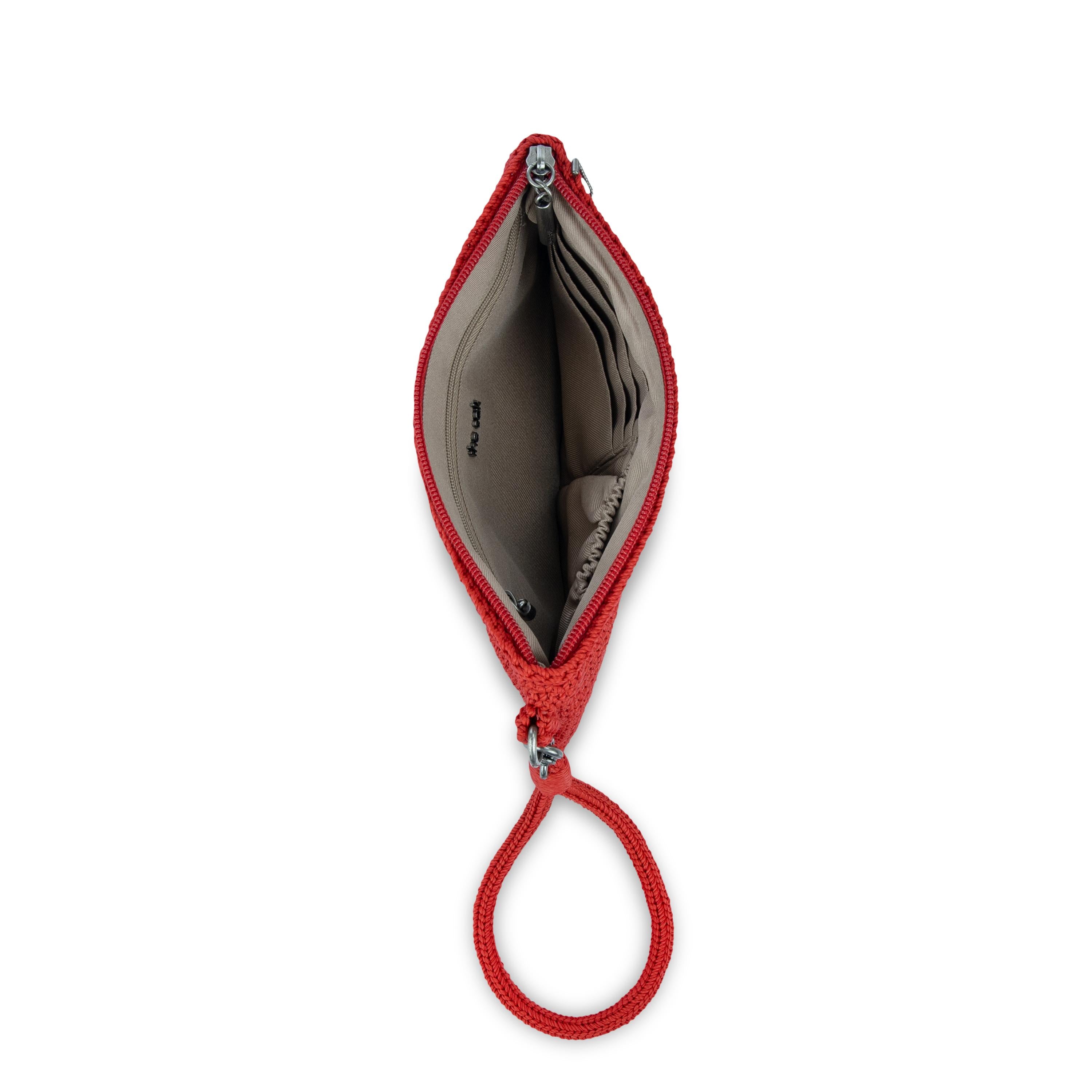 The Sak Vita Wristlet - Hand Crochet - Scarlet Heart