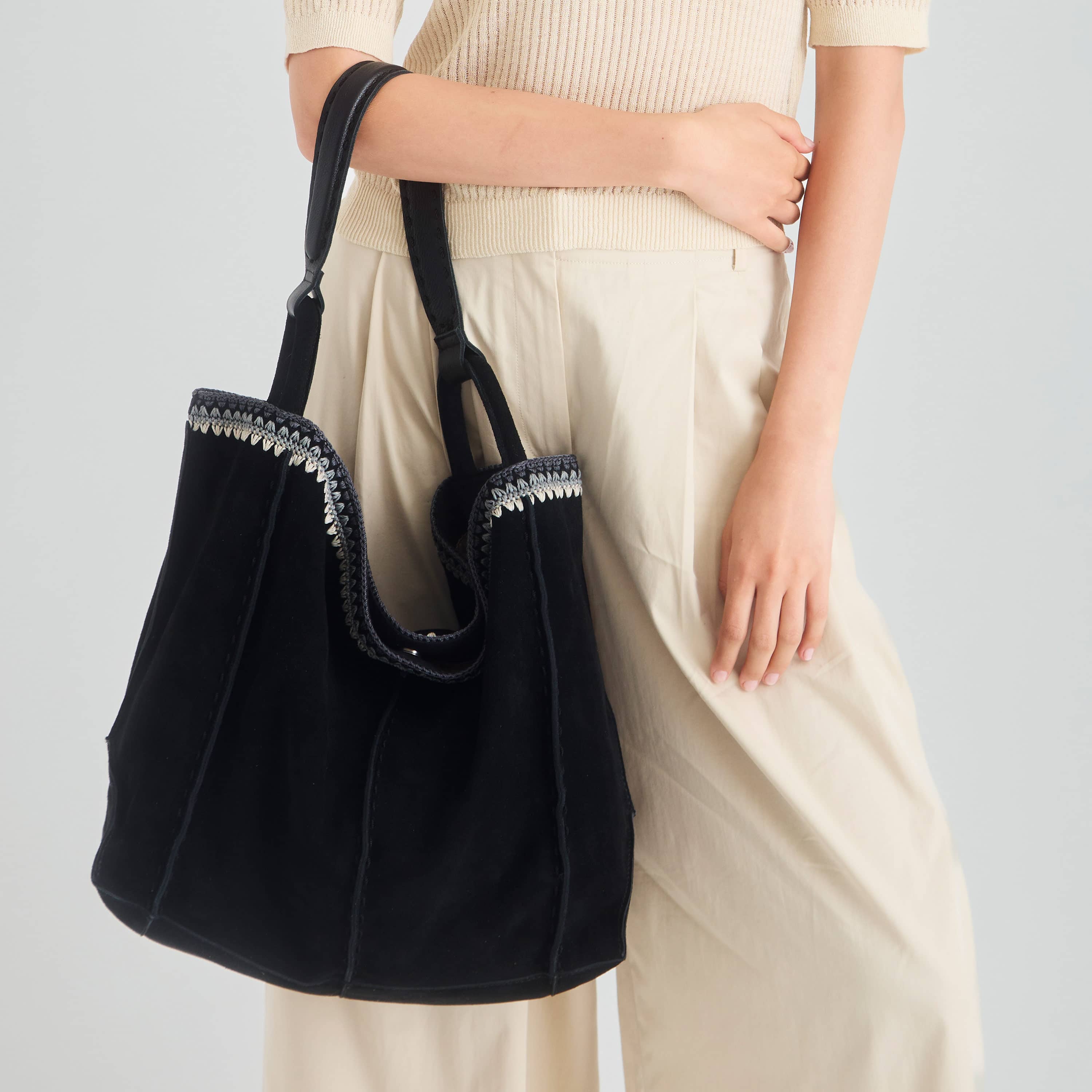 The Sak Los Feliz Large Tote - Leather - Black Suede Blanket Stitch