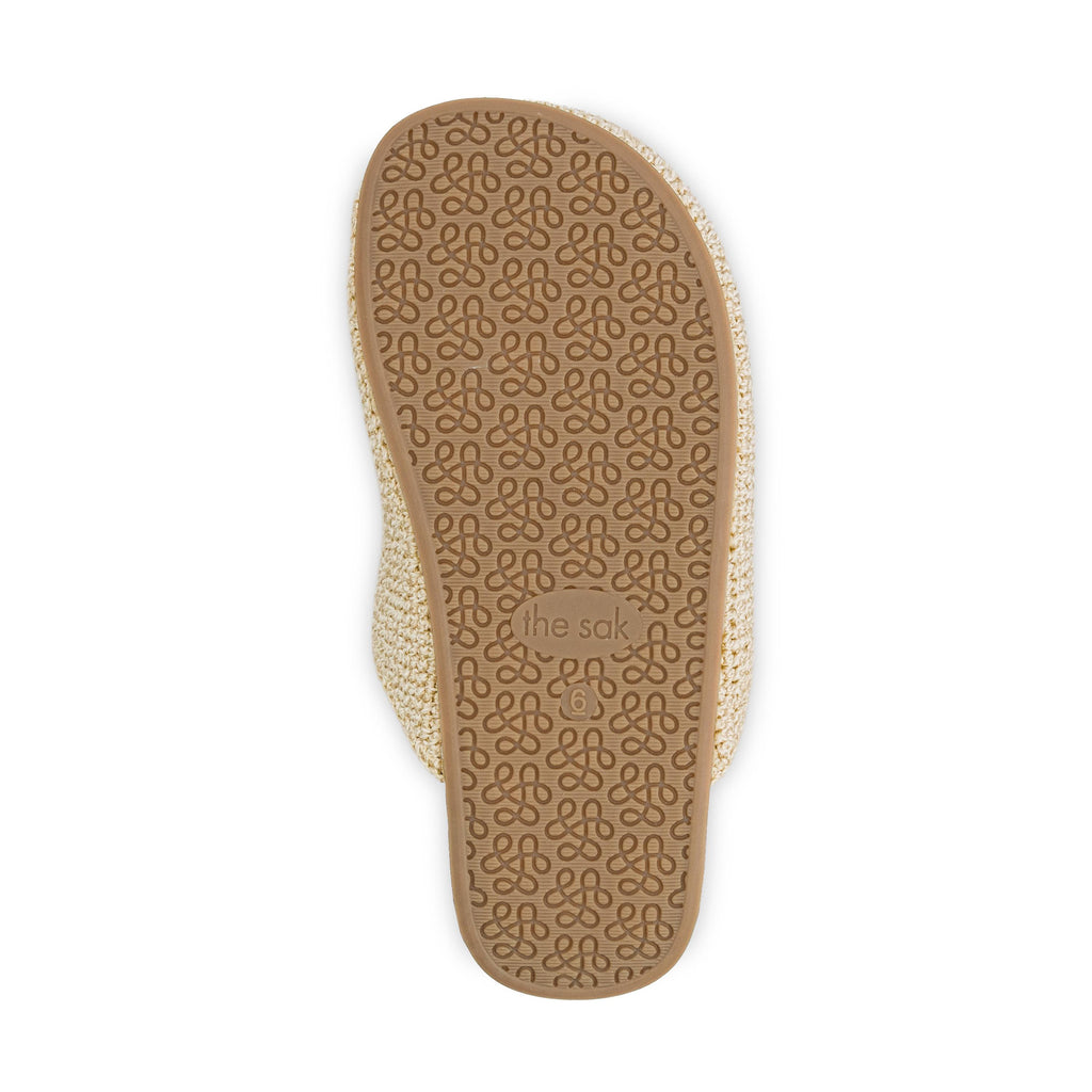 The Sak Bolinas Clog - Hand Crochet - Natural Buttercup Flower