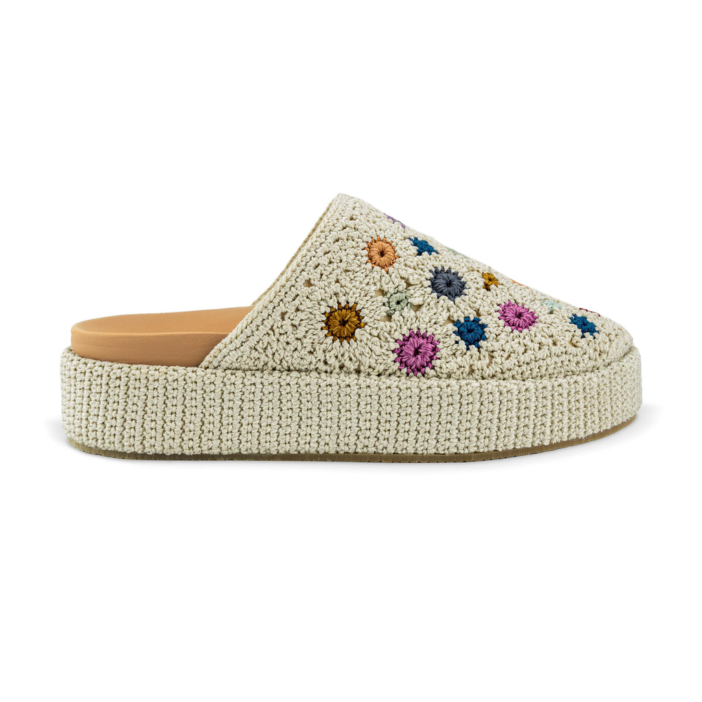 The Sak Bryn Slip On Clog -|Polypropylene Yarn - Natural Multi Flower|