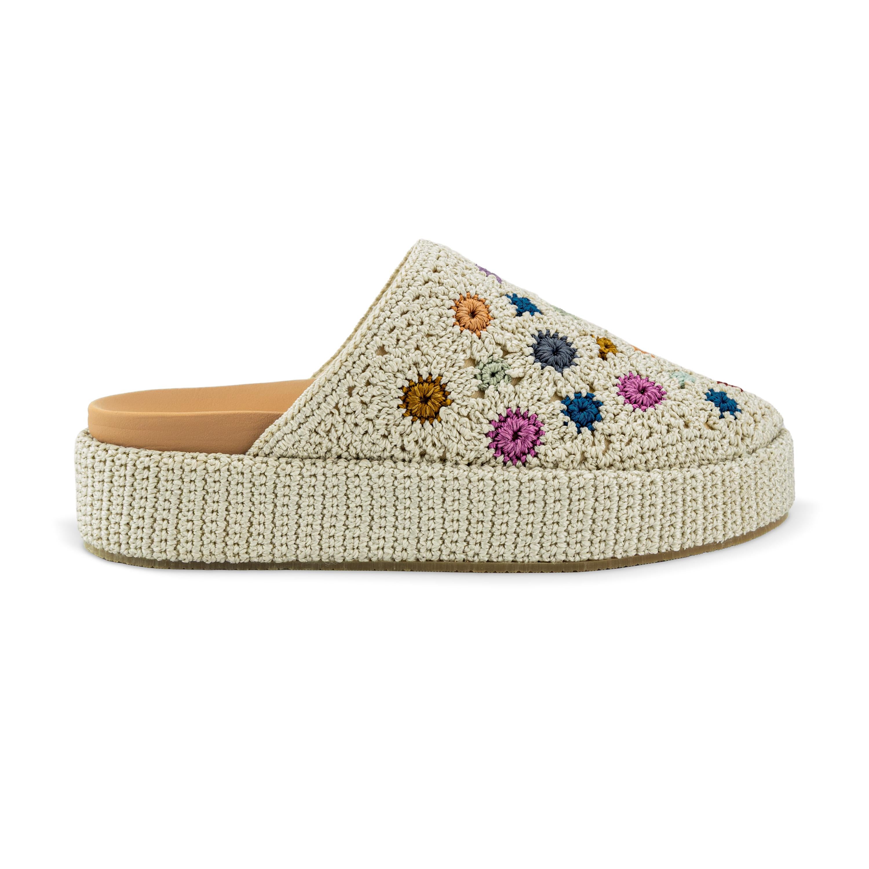 The Sak Bryn Slip On Clog -|Polypropylene Yarn - Natural Multi Flower|