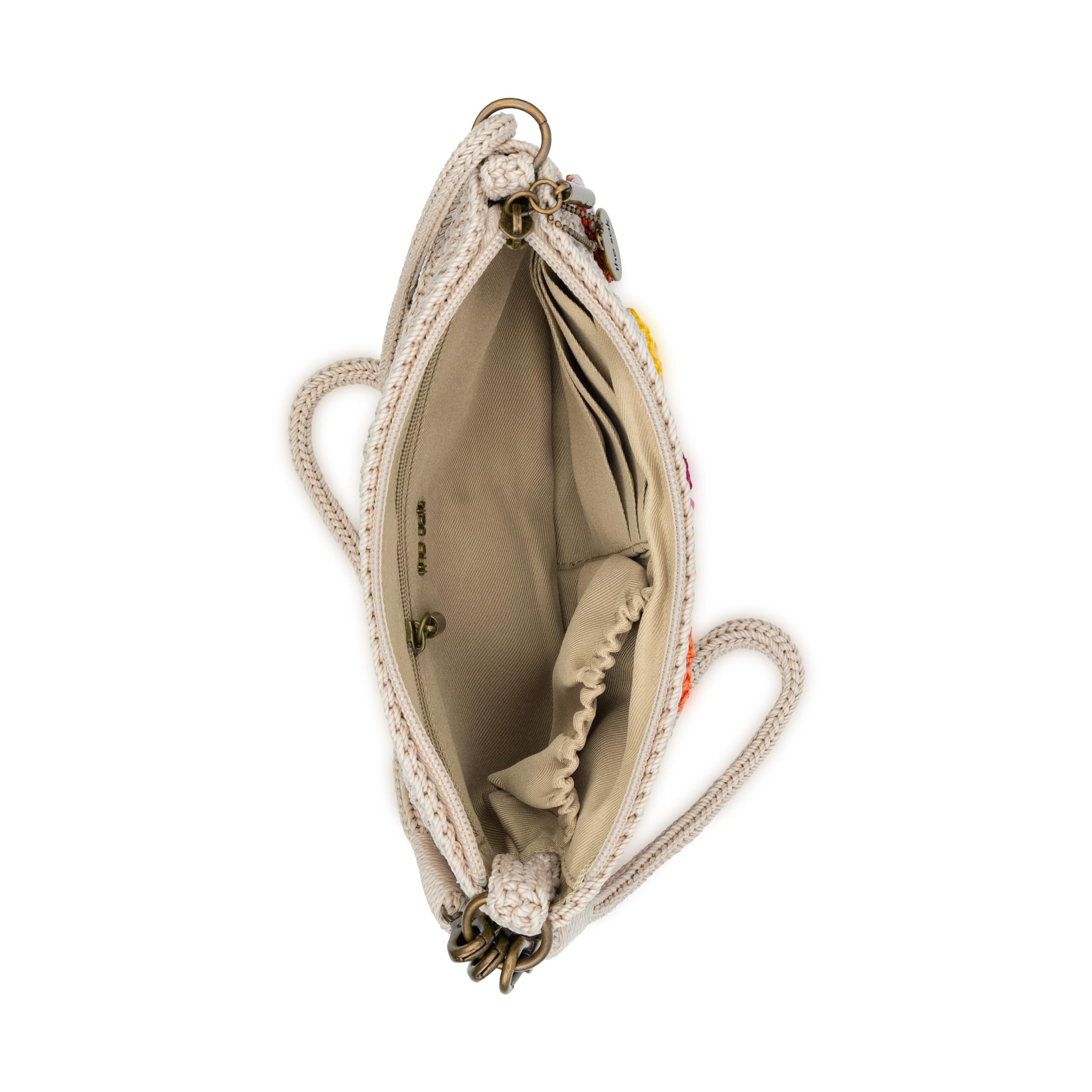 The Sak Vita Convertible Wristlet - Hand Crochet - Flower Ecru