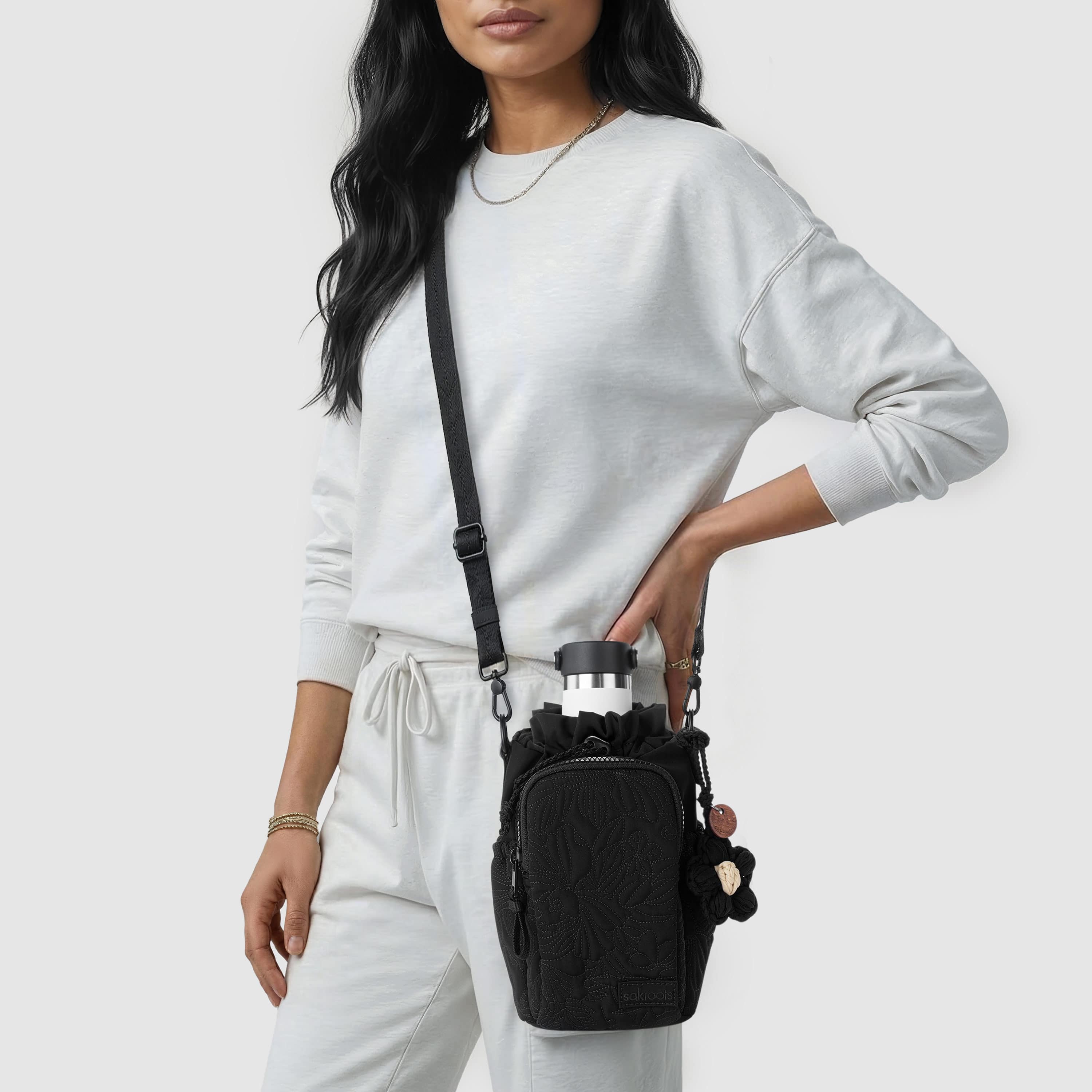 Sakroots Banyan Drawstring Crossbody -|Eco Twill - Black Flower Blossom Q|
