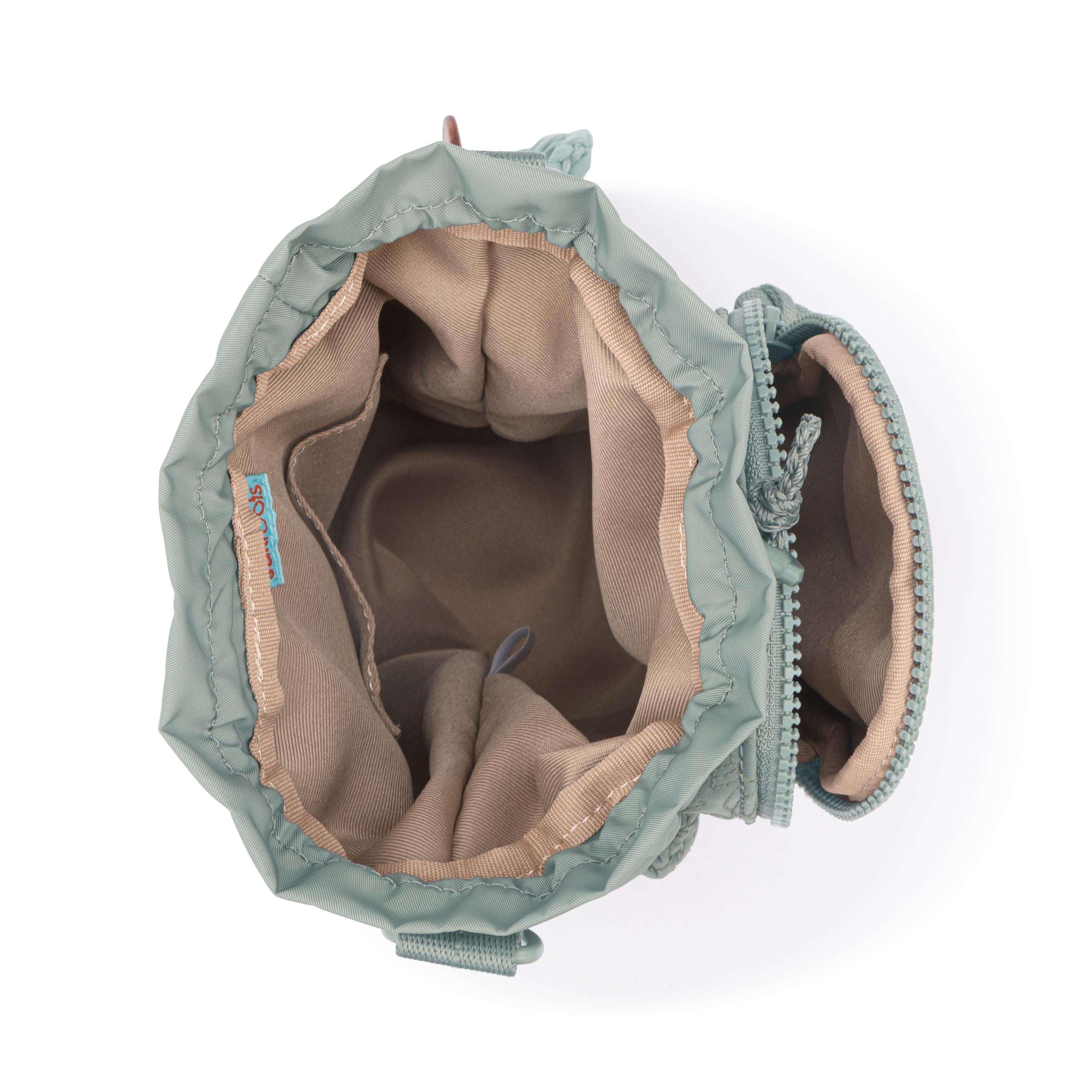 Sakroots Banyan Drawstring Crossbody -|Eco Twill - Sage Flower Blossom Q|